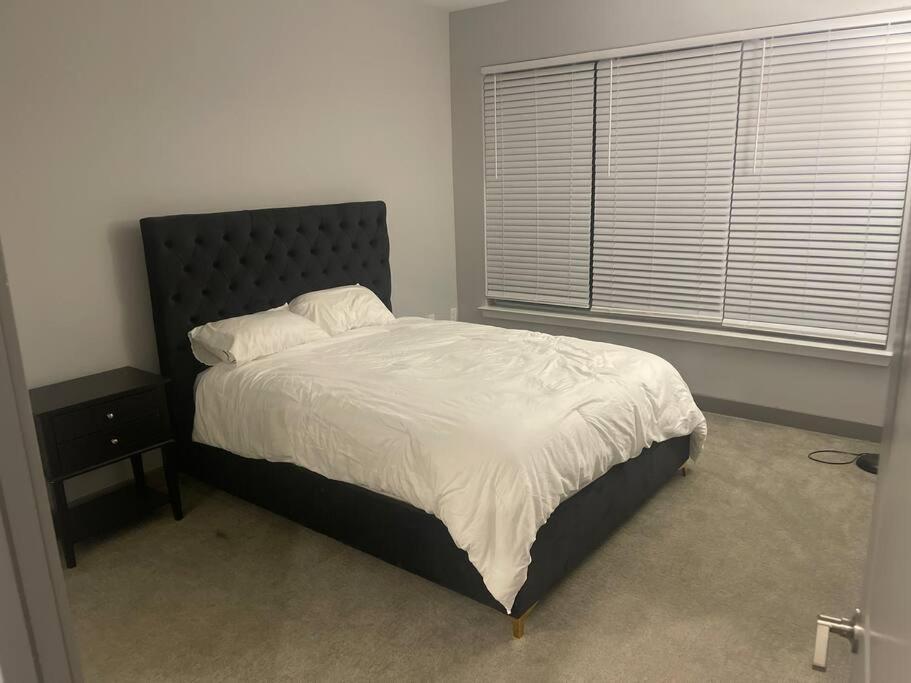هامبتون Luxurious & Spacious 1 Bedroom المظهر الخارجي الصورة