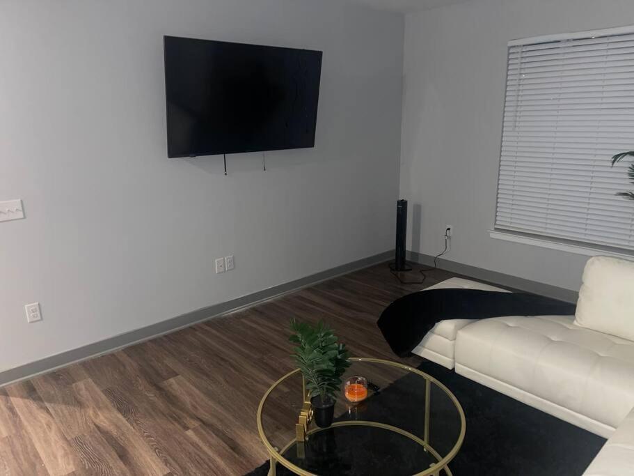 هامبتون Luxurious & Spacious 1 Bedroom المظهر الخارجي الصورة